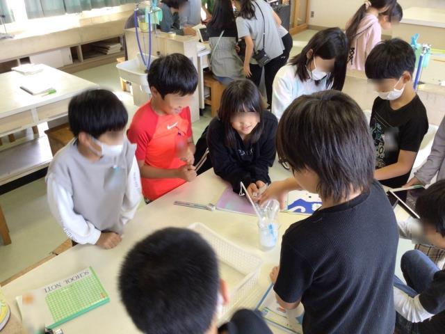 越谷市立弥栄小学校-ニュース - 弥栄小の子どもたち -